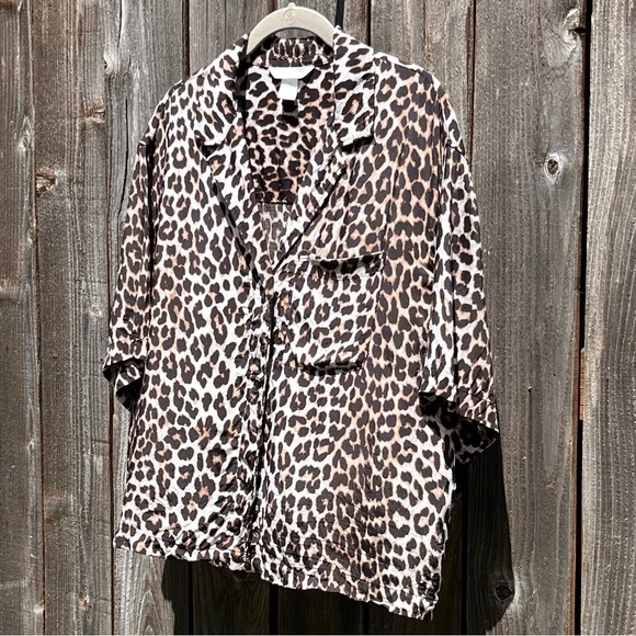H&M leopard print top size medium - Picture 5 of 16